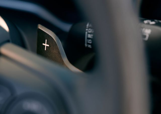 Toyota розкрила подробиці про хетчбек Corolla нового покоління - фото 235537