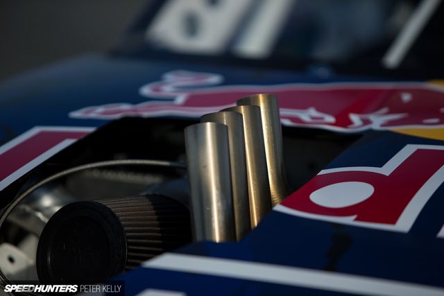 Пілота Red Bull провезли на 1032-сильній Mazda по трасі Формули-1 - фото 235241