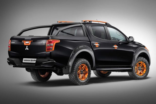 Mitsubishi показала ексклюзивний пікап - фото 234520