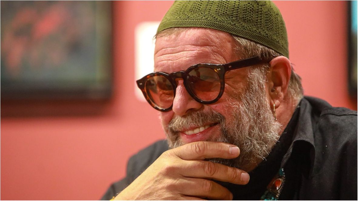 Відомий рок-музикант Борис Гребенщиков потрапив у реанімацію: перші деталі