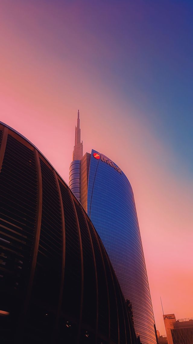 Фотограф зняв Мілан на камеру смартфона, і це неймовірно красиво - фото 237097