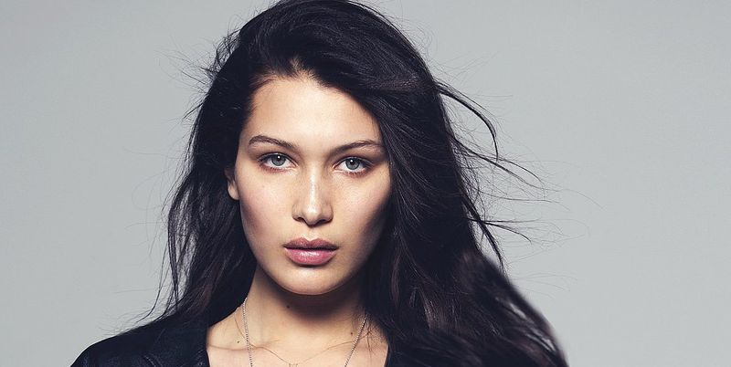 Супермодель Белла Хадід знову підкорила шанувальників новим образом