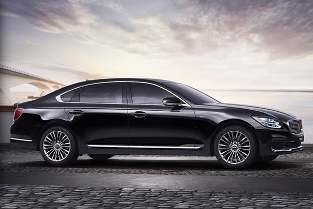 З'явилися нові знімки розкішного седана Kia K900- фото 234421