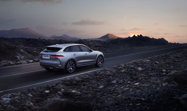 Jaguar представив найпотужніший і найшвидший F-Pace - фото 236221