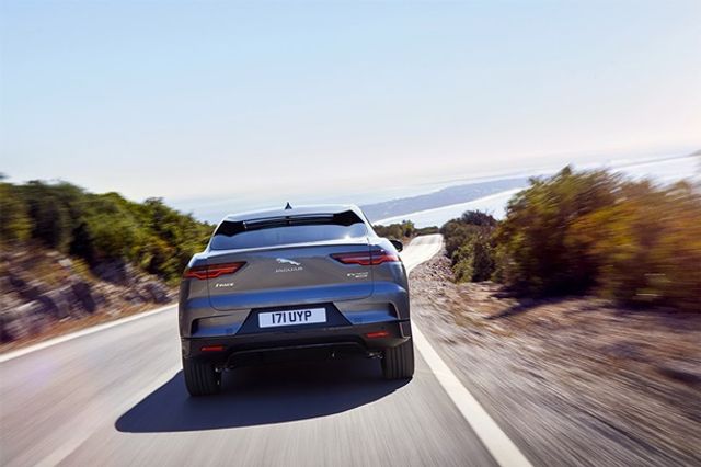 Jaguar I-Pace - фото 231034