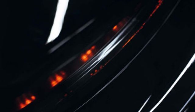 Porsche опублікував фотографії збірки електрокара Mission E - фото 234889