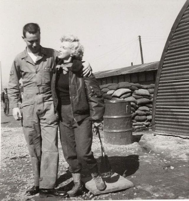 Справжня: оприлюднено раніше невидані знімки Мерилін Монро- фото 235791