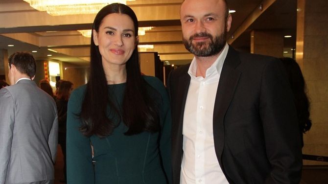 Маша Єфросиніна втекла з коханим, і це дуже романтично