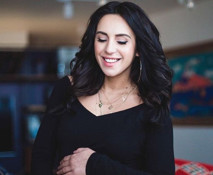 Коханий Джамали зробив емоційне фото із пологового будинку