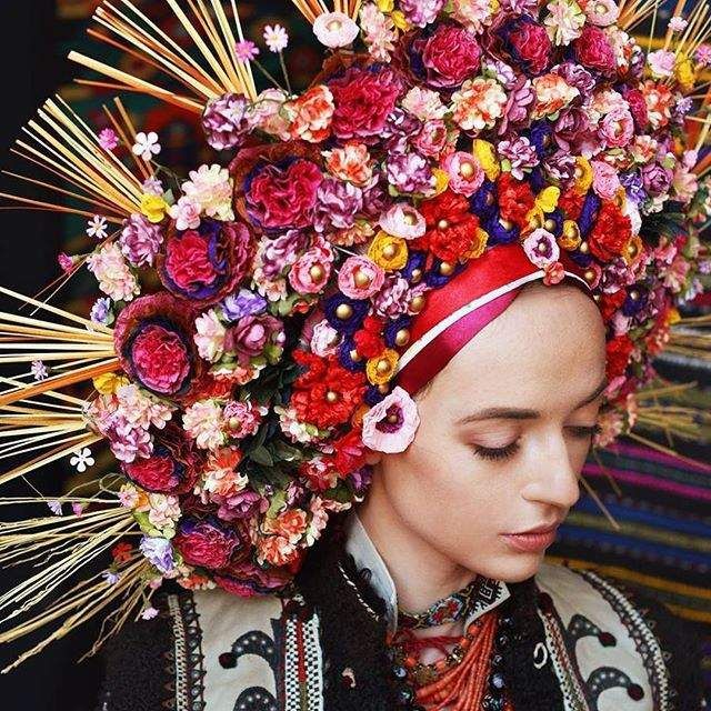 Красу українок показали у незвичайному фотопроекті- фото 240079