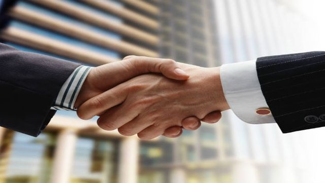 Рукостискання допоможе визначити розумові здібності – дослідження - фото 242540