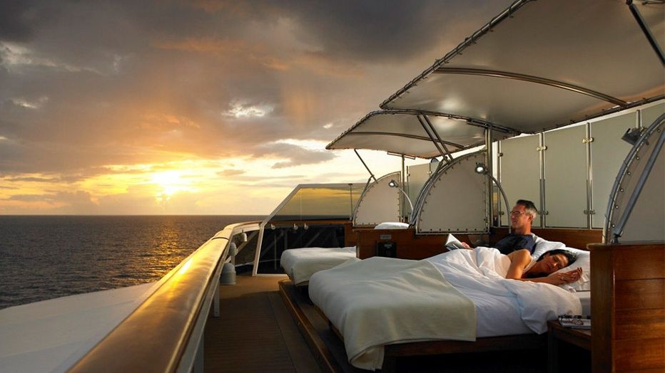 Так виглядають квартири у першому в світі житловому круїзному лайнері