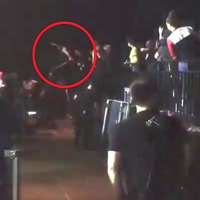 У Бельгії на відому американську співачку напав чоловік - фото 241261