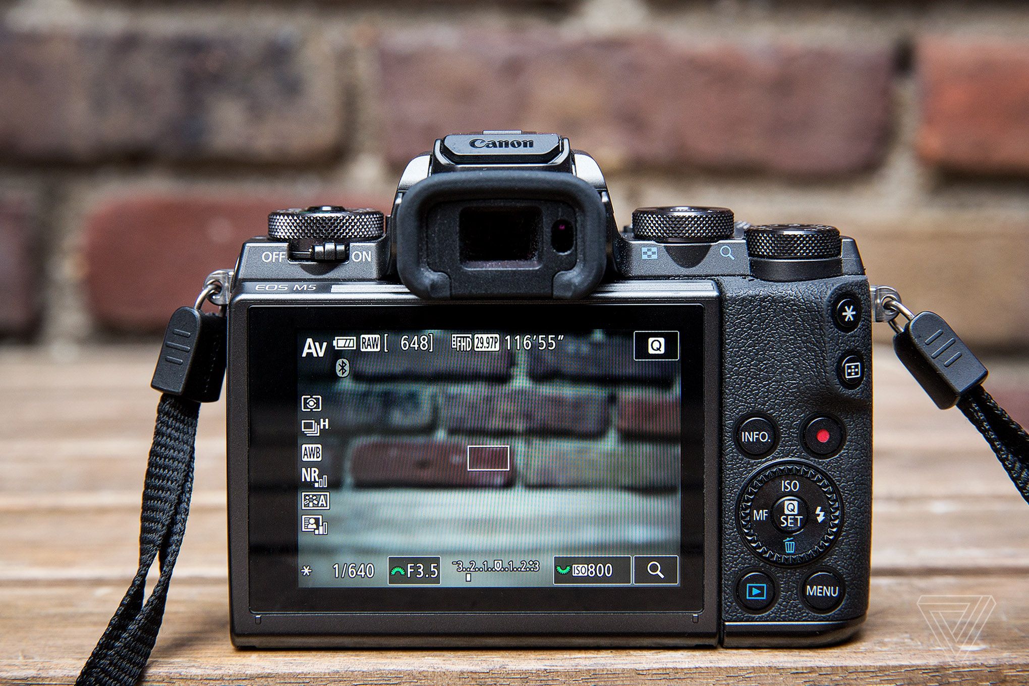 Canon створила унікальний сенсор для зйомки вночі