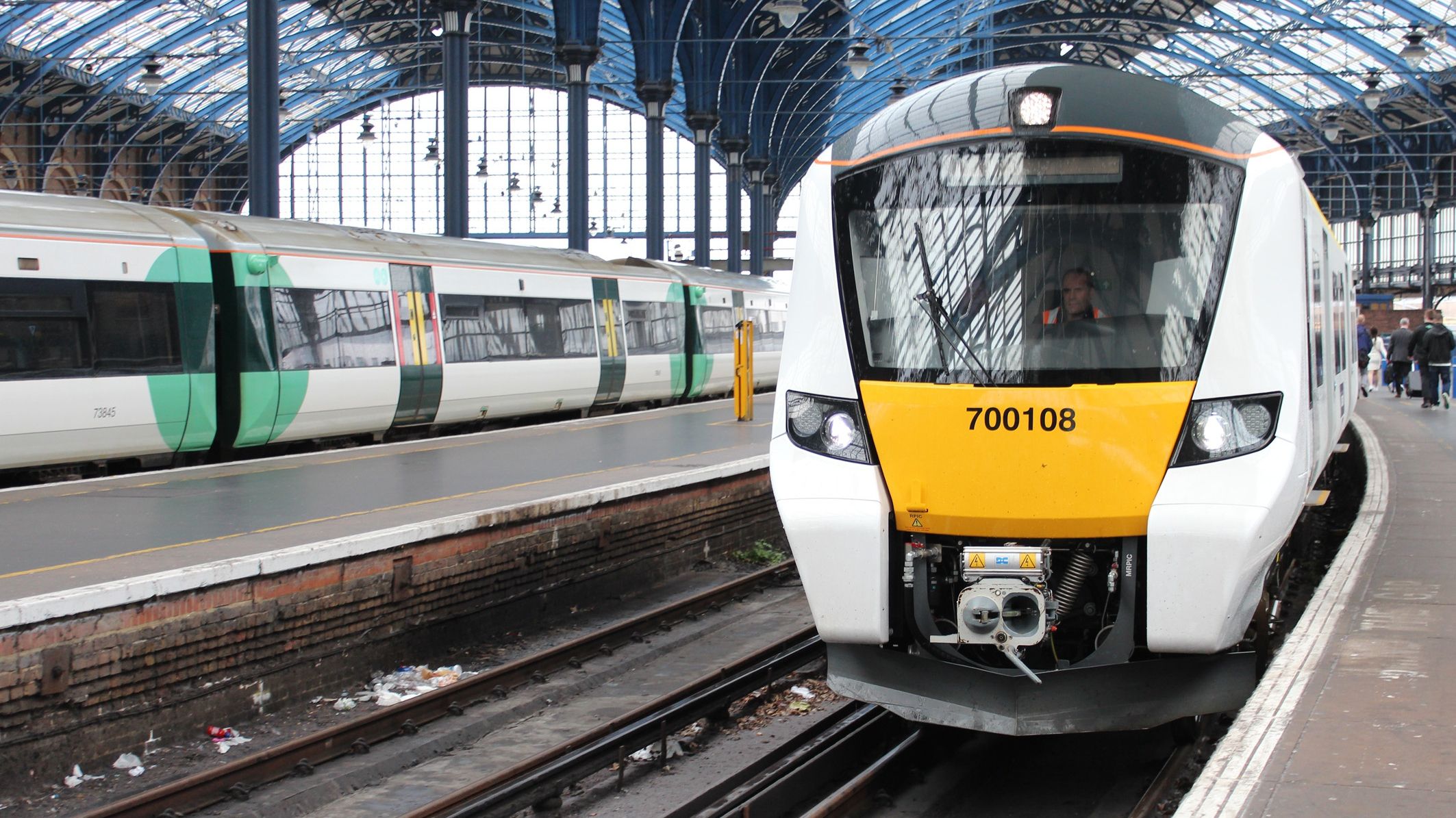 Безпілотний поїзд почав курсувати у Великобританії