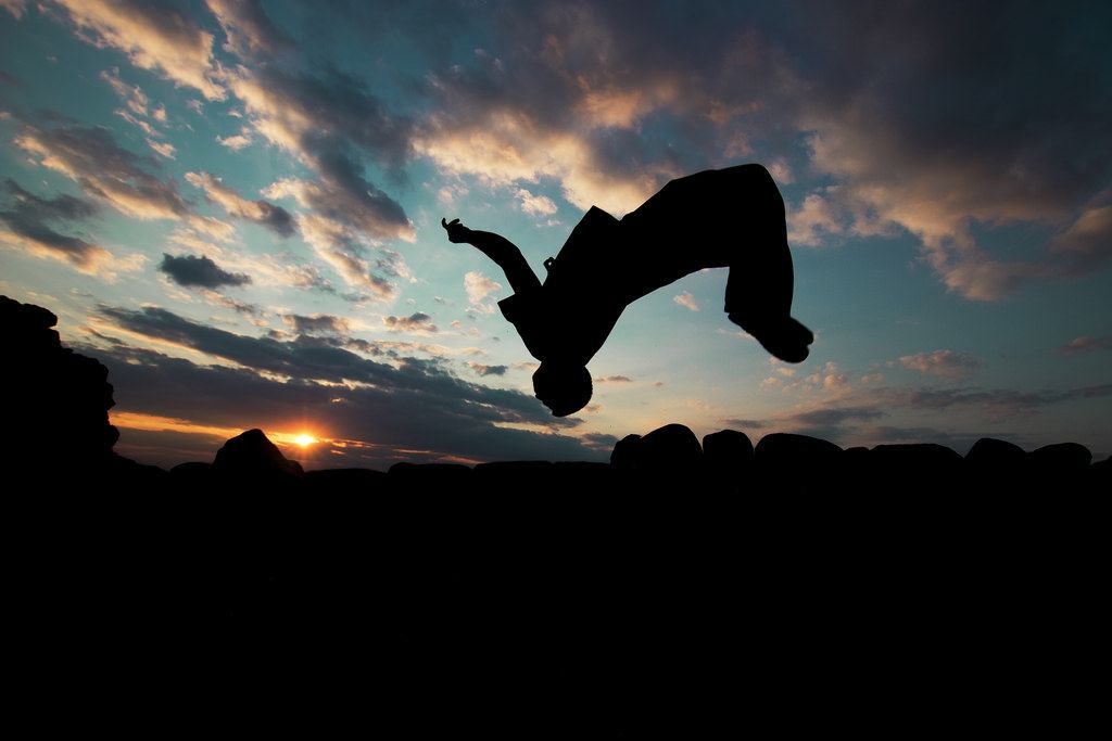 Відео з ефектним трюком крутого хлопця стало хітом мережі