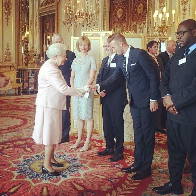 Рідкісні знімки королеви Великобританії- фото 242089