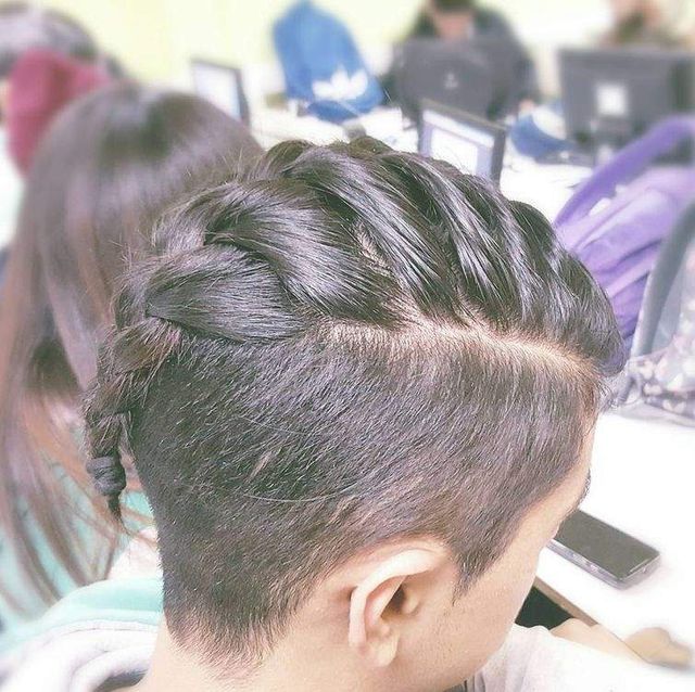 Новий тренд: чоловіки заплітають собі коси- фото 241091