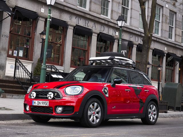 Mini показала кросовер для подорожей - фото 237584