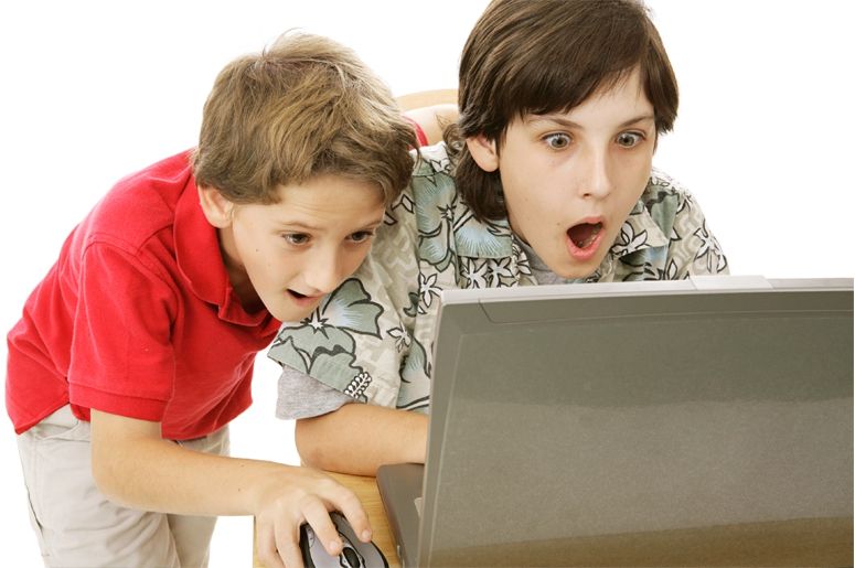 Фахівці попередили про епідемію порнонаркоманіі - фото 1