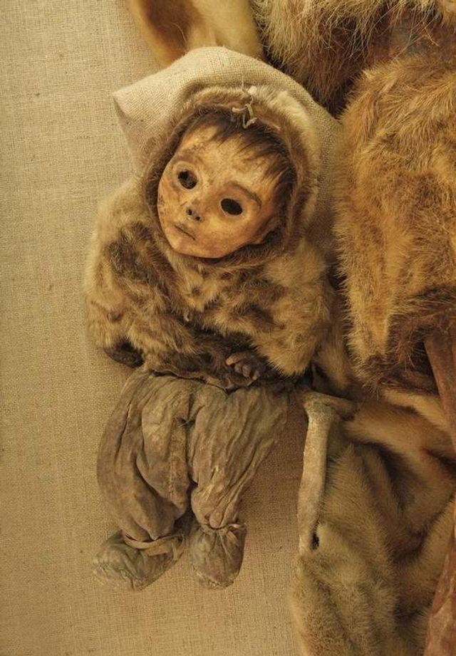 Найдивніші речі, знайдені в льодовиках - фото 238723