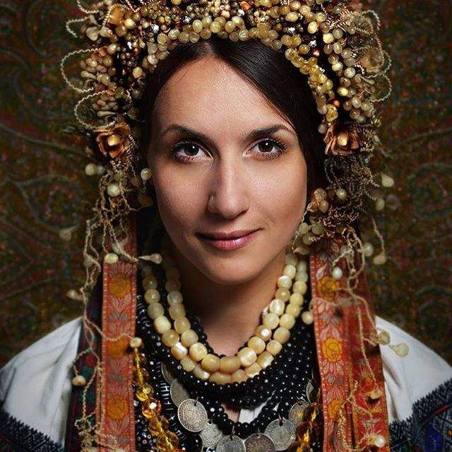 Красу українок показали у незвичайному фотопроекті- фото 240074