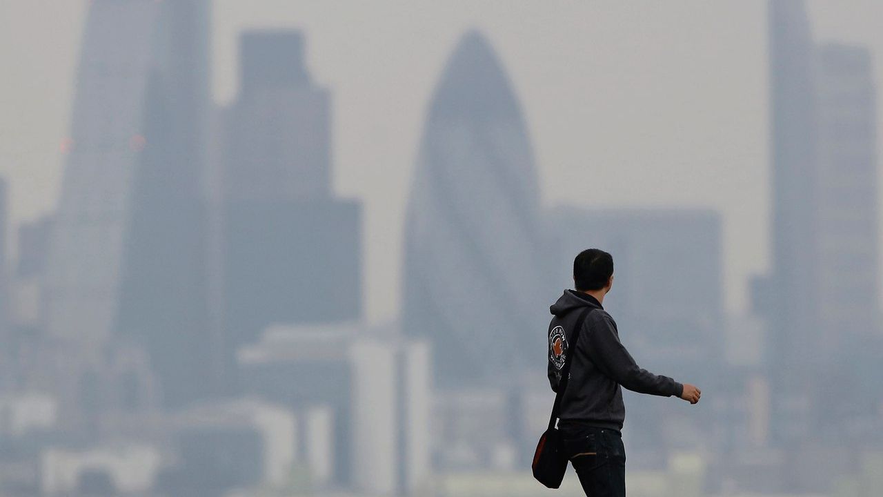 Під критику єврокомісара потрапило багато країн - фото 1