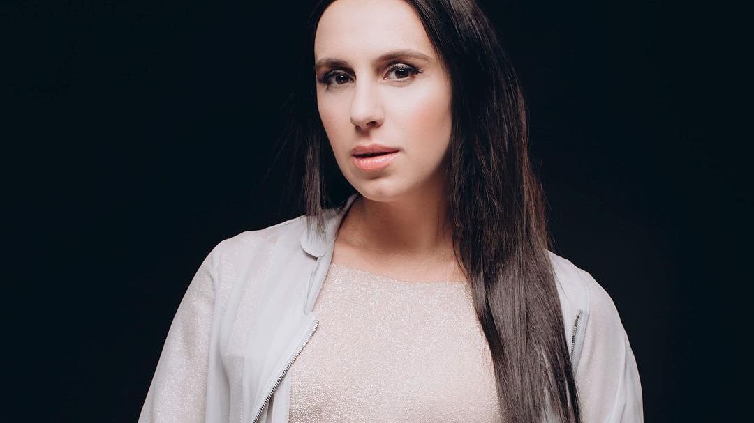 Втомлена матуся Джамала змінила свій імідж: фотофакт