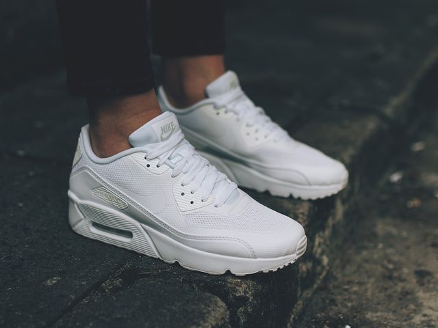 Nike Air Max 90 - фото 243068