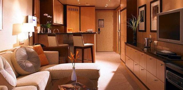 Так виглядають квартири у першому в світі житловому круїзному лайнері- фото 243787