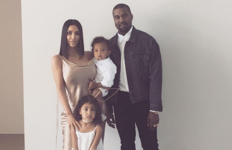 Кім Кардашян показала чарівне родинне фото