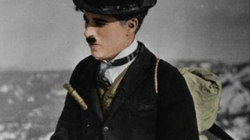 Так виглядає Чарлі Чаплін на рідкісних кольорових знімках