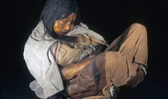 Найдивніші речі, знайдені в льодовиках - фото 238721