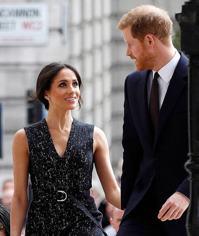 Меган Маркл підкорила прихильників витонченим образом - фото 242964