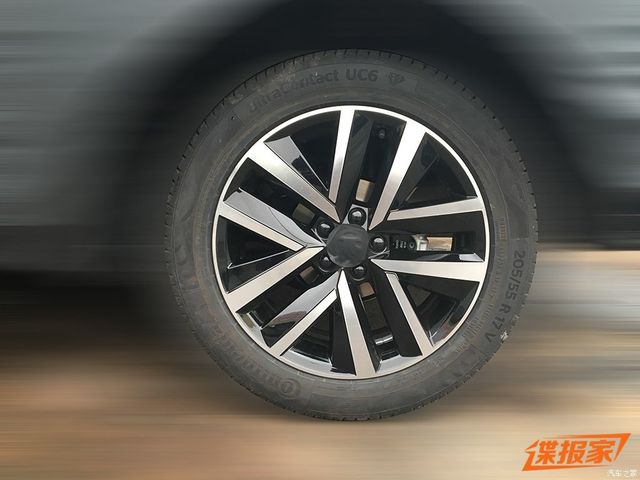 З'явилися перші фотографії маленького доступного кросовера Skoda - фото 239885