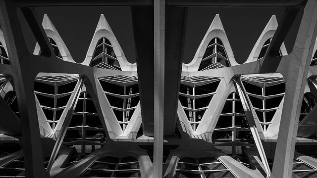 Космічна архітектура: Валенсія, від якої перехоплює подих - фото 238390