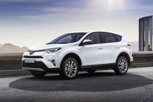 Toyota RAV4 може отримати незвичний салон- фото 238058
