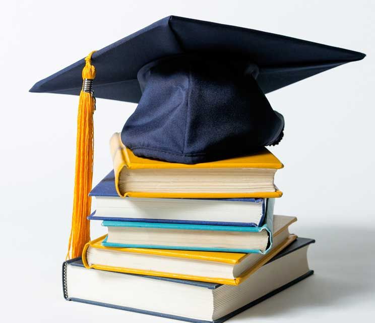 Кабмін скасував термін ВНЗ - фото 1