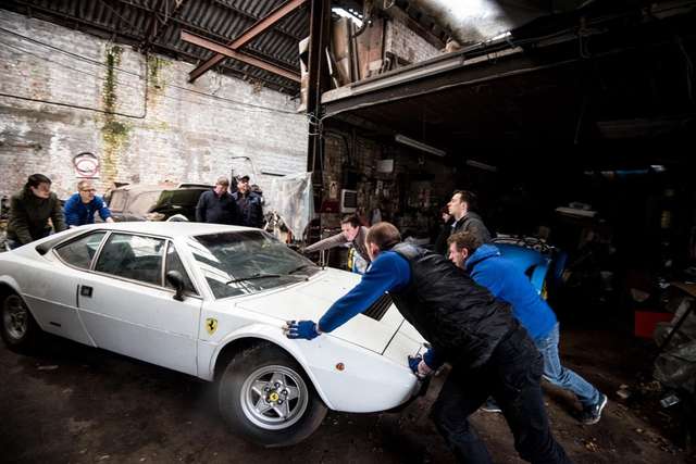 У бельгійському гаражі знайшли один з найрідкісніших Jaguar - фото 239436