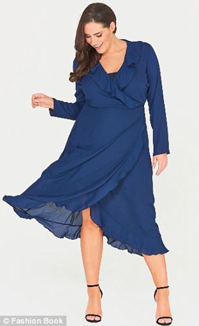 Тіла моделей plus-size 'вкрали' для рекламної кампанії - фото 242490