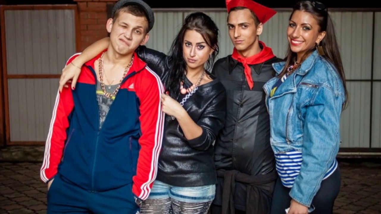 Тренди 90-х, які знову повертаються в моду