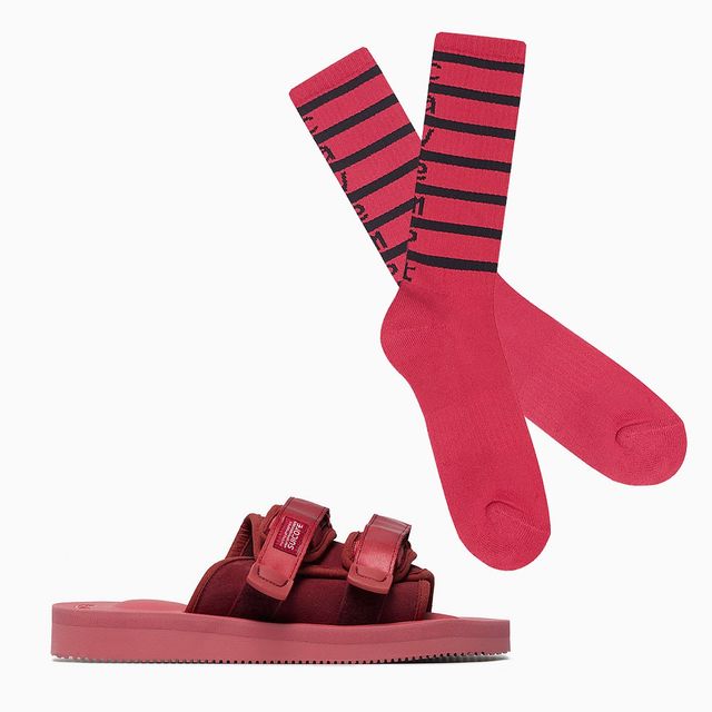 Сандалі зі шкарпетками: модні будинки дали добро - фото 242640