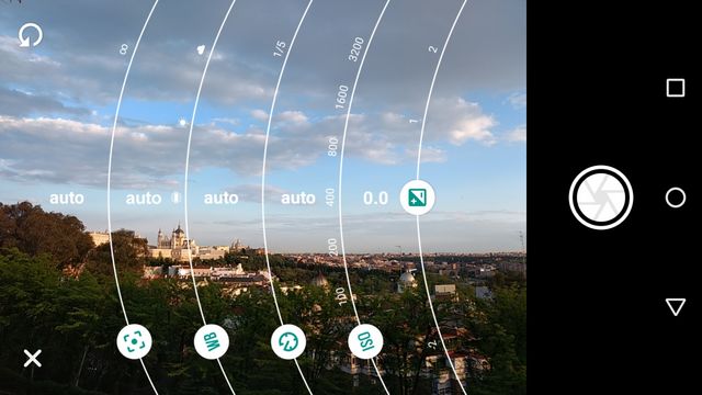 Ручний режим дозволить робити творчі фото - фото 242365