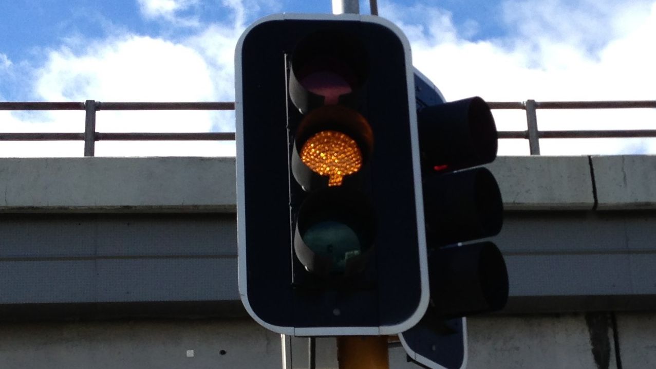 В Україні можуть заборонити жовтий сигнал світлофора