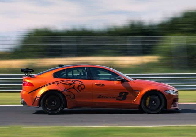 Jaguar поліпшив свій найпотужніший седан - фото 244436