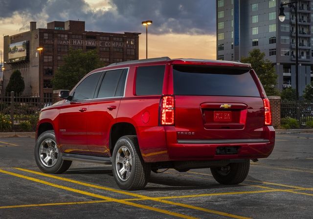 Chevrolet Tahoe LS Custom - фото 237849