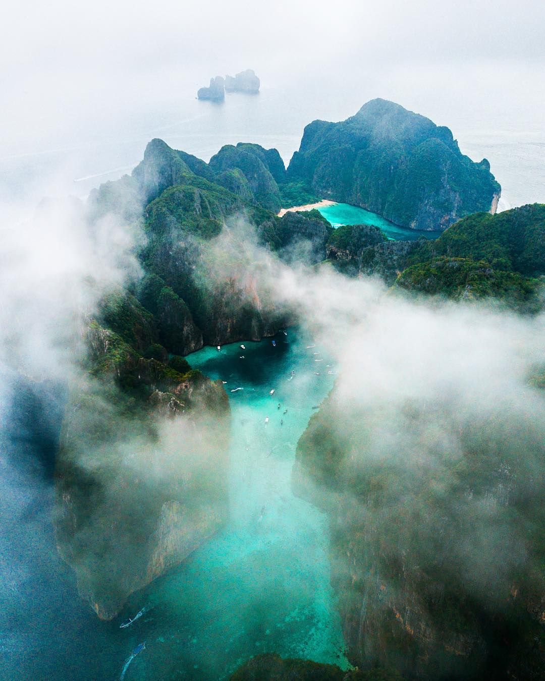 Гірські мандри в об'єктиві талановитого фотографа: яскраві кадри