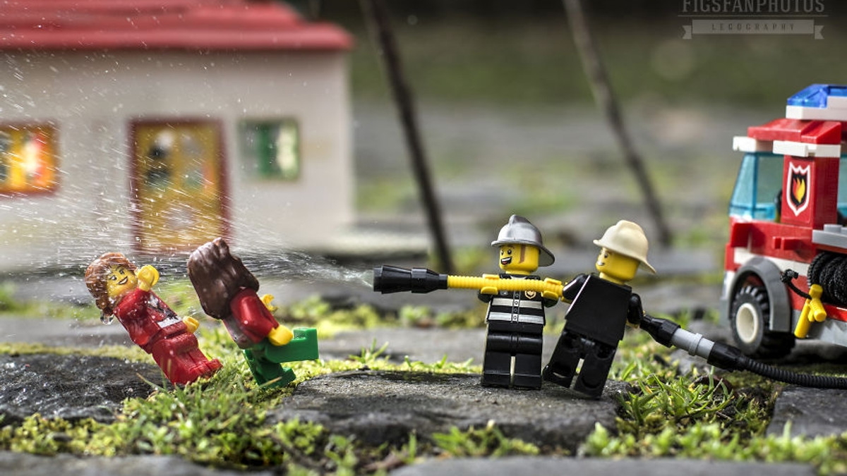 Як виглядають Великодні свята у світі Lego: кумедні фото - фото 1