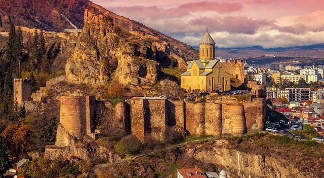 Фортеця Нарікала - фото 243691