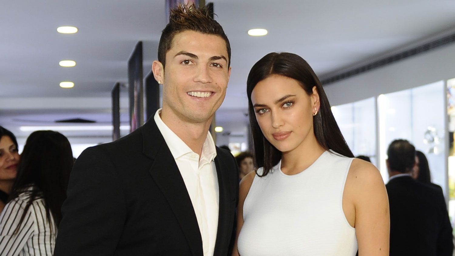 Роналду кусає лікті через розставання з Шейк